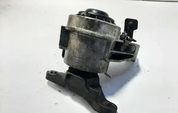 Ford Mondeo MK V Engine mount bracket DS736F012GG