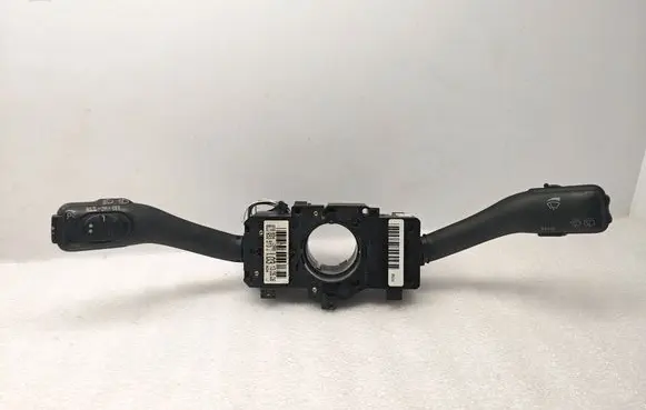 Volkswagen PASSAT B5.5 Wiper turn signal indicator stalk/switch 8L0953513J