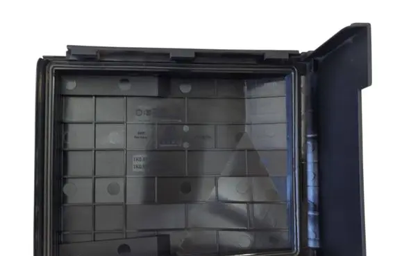 Fuse box cover