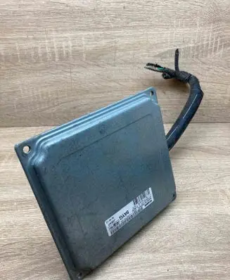 Ford Focus Engine control unit/module ECU 4M5112A650HG S118934101G 9AYGUsed