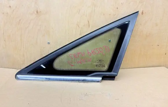Ford C-MAX II Front triangle window/glass AM51R29711A 43R001582 DOT682AS2M3240