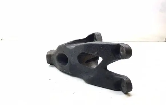 Audi A4 S4 B8 8K Engine mounting bracket 8k0199307 K3796