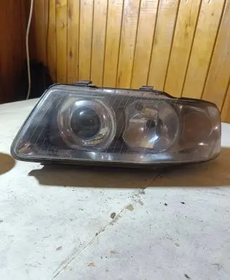 Audi A3 S3 8L Headlight/headlamp 084411160L