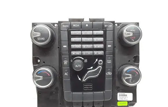 Volvo V60 Climate control unit 30795269