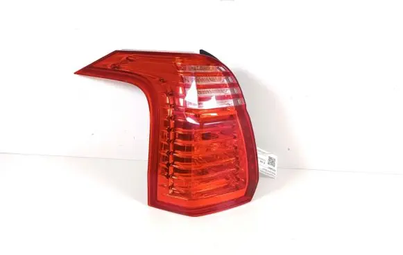 Peugeot 5008 Rear/tail lights 9672666580