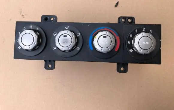 KIA Carnival Climate control unit 0K53C6119C