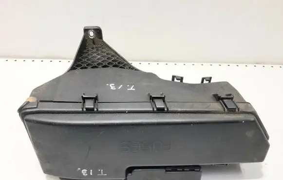 Volvo V70 Fuse box set 9494210