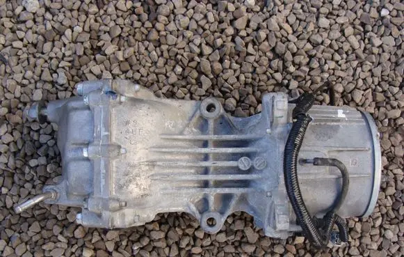 Nissan X-Trail T32 Rear differential 1D38569DC3F5