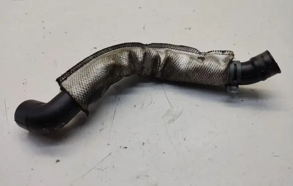 Audi A4 S4 B6 8E 8H Engine coolant pipe/hose 416530