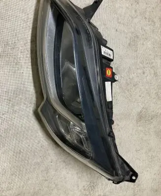 Peugeot Boxer Headlight/headlamp 1375103080