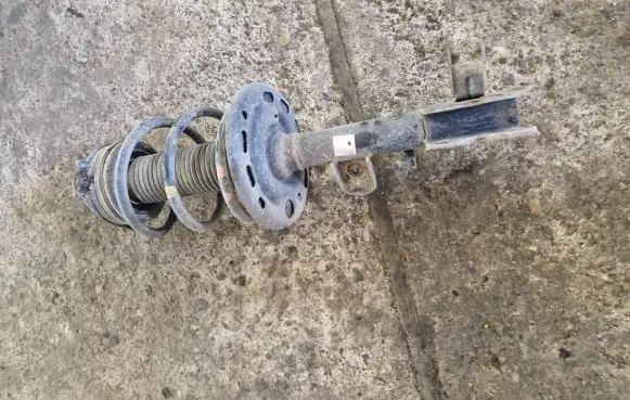 Nissan Murano Z51 Front shock absorber with coil spring