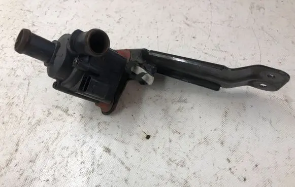 Audi Q5 SQ5 Electric auxiliary coolant/water pump 8K0121305A
