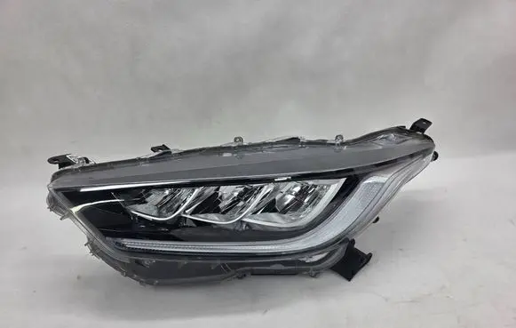 Toyota Yaris XP210 Headlight/headlamp EUK08