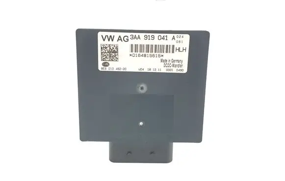 Volkswagen Transporter - Caravelle T5 Power management control unit 3AA919041A 8ES01045220