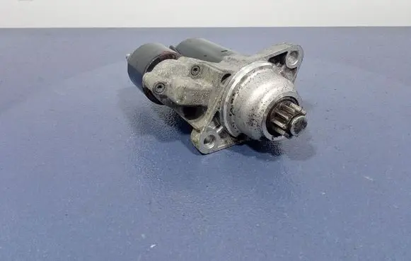 Audi A3 S3 8P Starter motor 0001120403