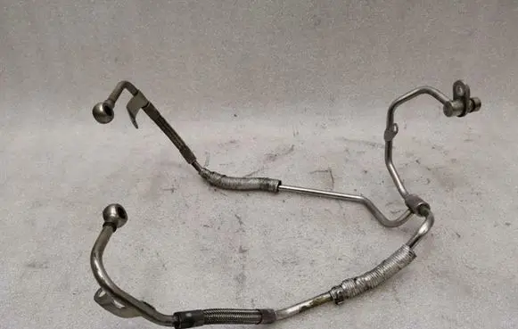 BMW M5 Turbo system vacuum part 7847201
