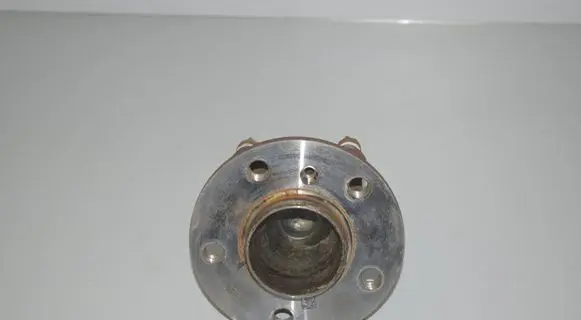 BMW 2 F46 Rear wheel ball bearing 6891921 33406891921 6891923