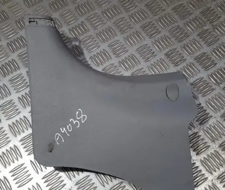 Hyundai Santa Fe Other interior part 858232B700 85823-2B700