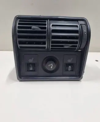 Audi A6 S6 C4 4A Rear air vent grill 565753