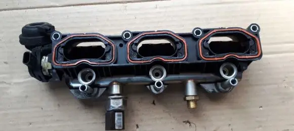 Audi A4 S4 B8 8K Intake manifold 06E133109AK