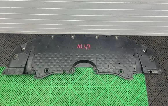 Lexus NX Engine splash shield/under tray 514178040