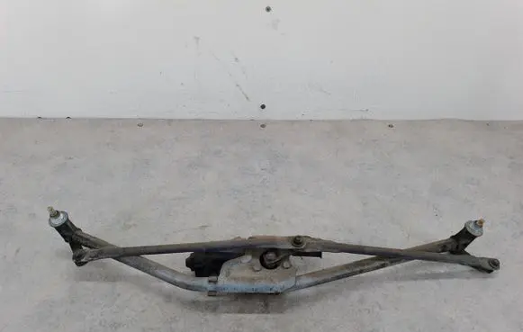 Volkswagen Transporter - Caravelle T4 Front wiper linkage 701955113B