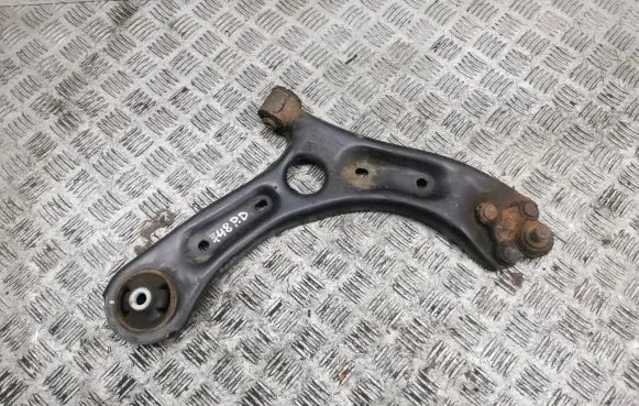 KIA Optima Front lower control arm/wishbone
