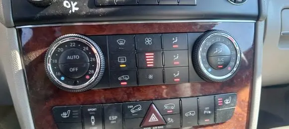 Mercedes-Benz ML W164 Climate control unit A2518702689 A2518203789 2518702689