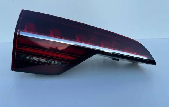 Audi A4 S4 B9 8W Tailgate rear/tail lights 8W9945093AC