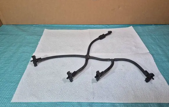 Fuel return line/hose