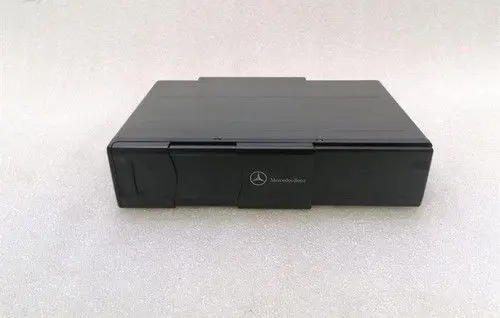 Mercedes-Benz S W220 CD/DVD changer A2208274642
