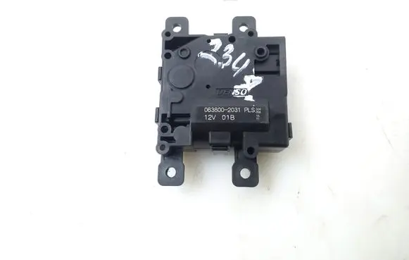 Toyota C-HR I Air flap motor/actuator 87106F4020
