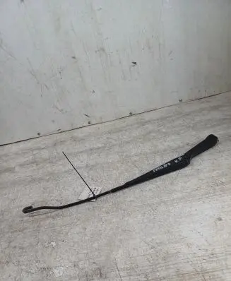 Land Rover Freelander Front wiper blade arm