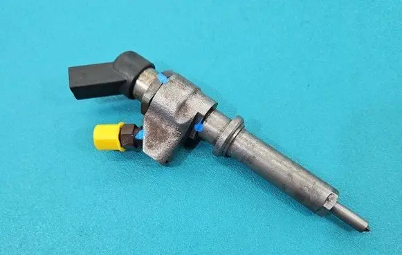 Peugeot 307 Fuel injector 9636819380 IMPRK1465547
