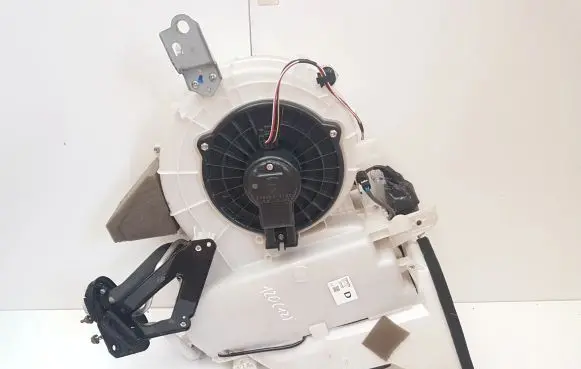 Toyota Land Cruiser (J120) Air conditioning (A/C) system set 8850060040 2727000182