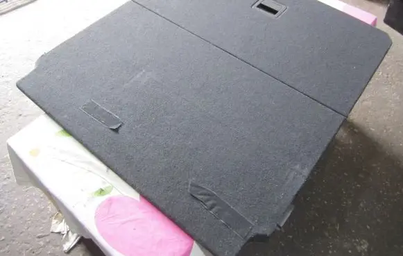 Trunk/boot floor carpet liner