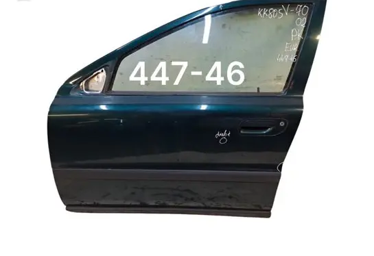 Volvo V70 Front door