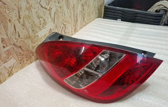 Hyundai i20 (PB PBT) Rear/tail lights 