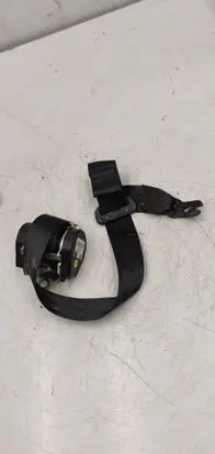 Volkswagen Golf VII Rear seatbelt 5G9857805