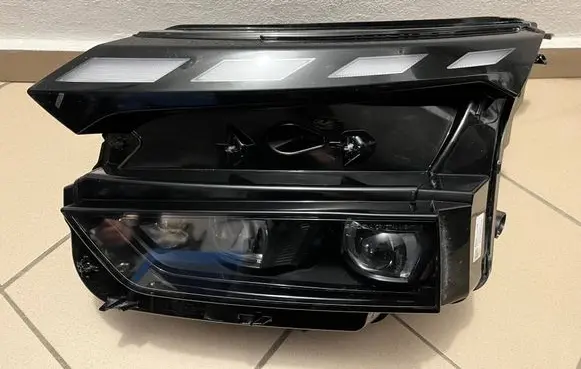 Skoda Elroq Headlight/headlamp 5LB941035