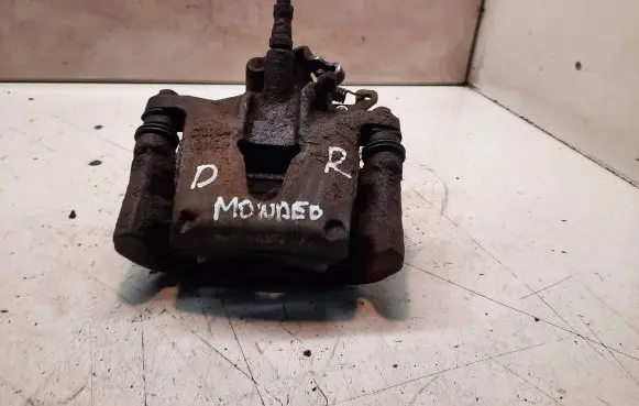 Ford Mondeo Mk III Rear brake caliper