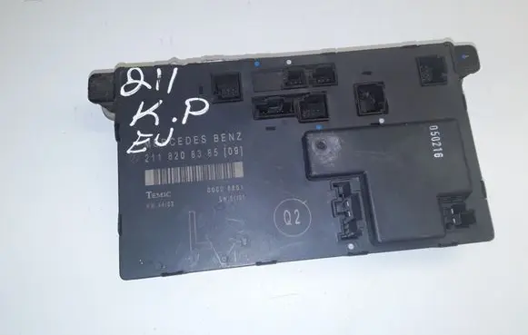 Mercedes-Benz E W211 Door control unit/module 2118208385 211820838509