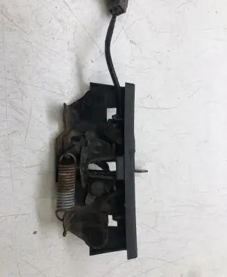 Mazda 3 III Engine bonnet/hood lock/catch