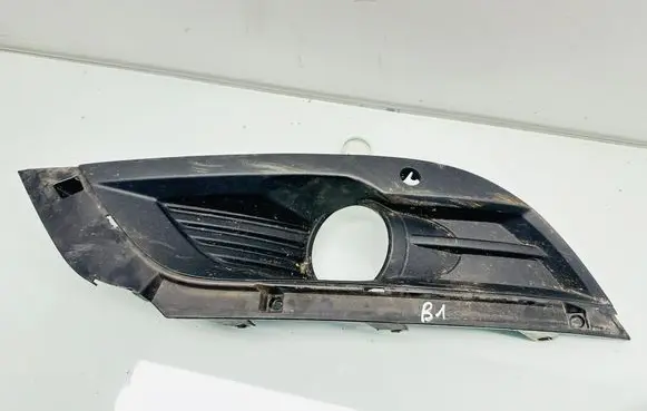 Renault Talisman Front fog light trim/grill 261A25854R T0000176828