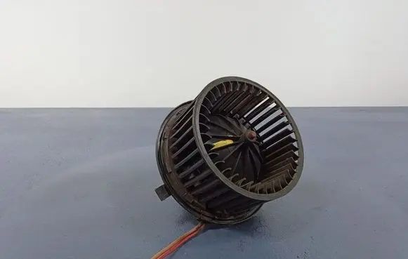 Volkswagen Transporter - Caravelle T4 Heater fan/blower 701819021B