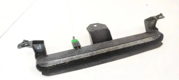 Volvo XC70 Third/center stoplight 30678549 165111-00