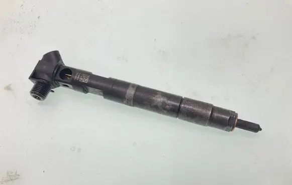 Mercedes-Benz Sprinter W906 Fuel injector A6510703087