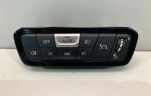 BMW 8 G14 Light switch 9461124