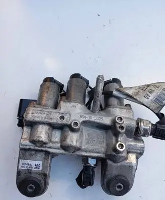 Porsche Cayenne (92A) Active stabilizer control/valve assembly 7P5411851