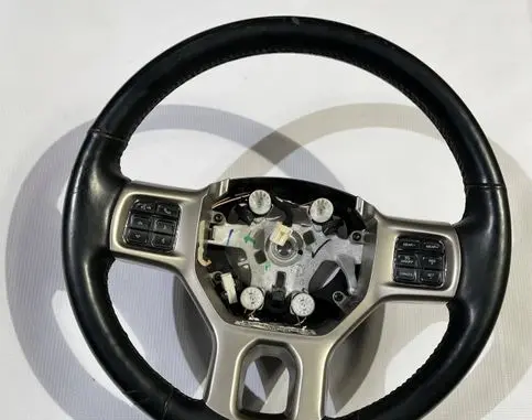 Dodge RAM 1500 DS Steering wheel 5LL941X9AC